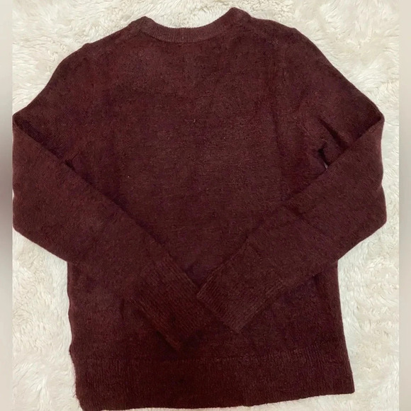 Old Navy long sleeve women’s cozy pullover Sweater size XS - Picture 2 of 2